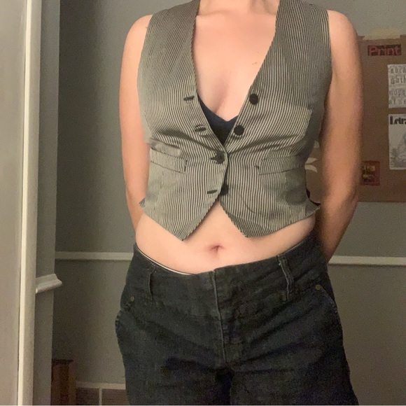 DKNY vest - Picture 2 of 5